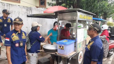 Kerap Tinggalkan Lapak Usai Berjualan, Satpol PP Rembang Tertibkan PKL
