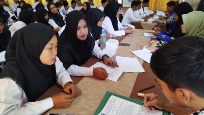 62 Guru Honorer di Blora Akhirnya Jadi PPPK Paruh Waktu