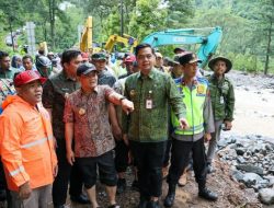 Pemprov Jateng Salurkan Rp260 Juta untuk Tangani Longsor di Desa Tempur Jepara