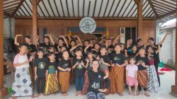 Potret Hardiknas: Guru Honorer di Pati Tetap Bertahan Meski Gaji Minim