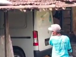 Nyaris Makan Korban, Mobil MBG Tabrak Rumah Warga di Kayen