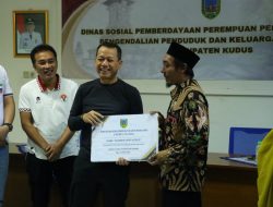 15 KUBE di Kudus Terima Bantuan Rp20 Juta untuk Kembangkan Usaha