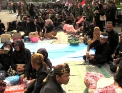 15.540 Bungkus Sego Berkat Dibagikan dalam Sedekah Bumi Blora