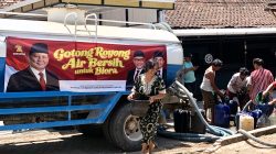 Bolone Danang Bersama Adik Machan Salurkan Bantuan Air Bersih ke 26 Titik di Blora